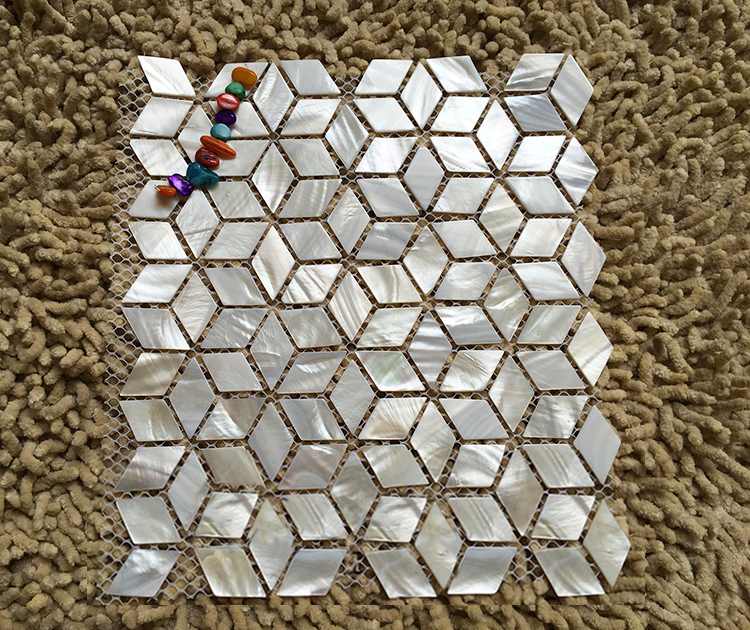 Rhombus white shell mosaic til – Home Improvement Background Bewertung und Preis